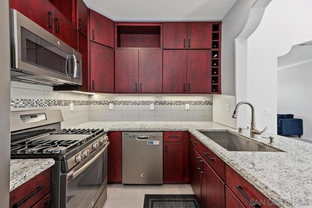 3683 Jetty Point, Carlsbad, CA 92010