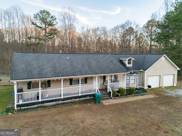 820 County Road 14, Muscadine, AL 36269