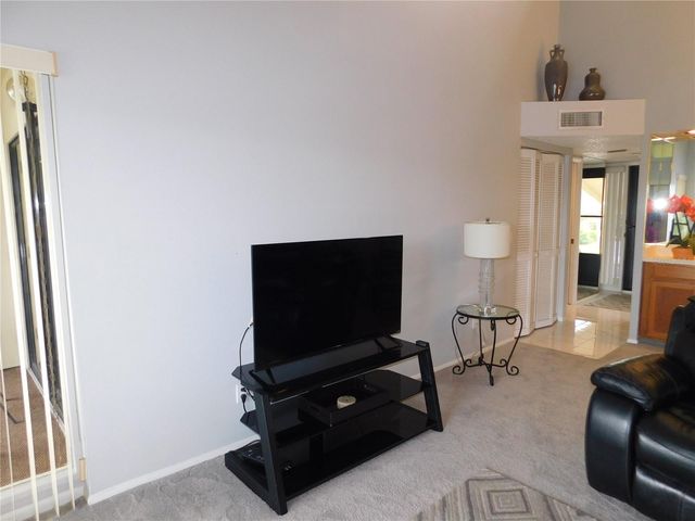 270 WOODLAKE WYNDE, Oldsmar, FL 34677