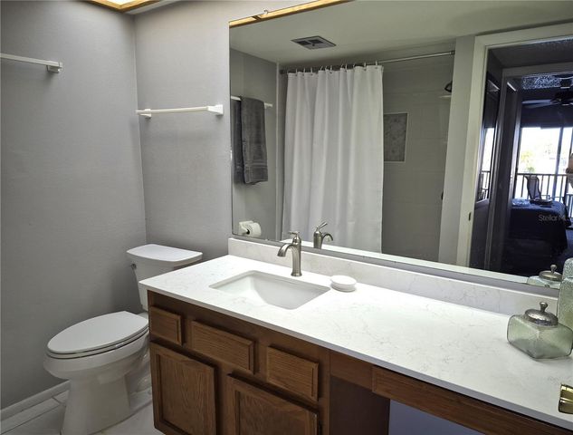 270 WOODLAKE WYNDE, Oldsmar, FL 34677