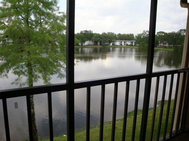 270 WOODLAKE WYNDE, Oldsmar, FL 34677