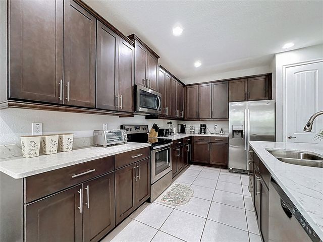 7457 MARKER AVENUE, Kissimmee, FL 34747