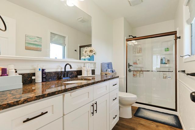 52854 Farmingdale Drive, Granger, IN 46530