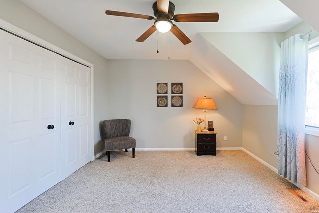 52854 Farmingdale Drive, Granger, IN 46530