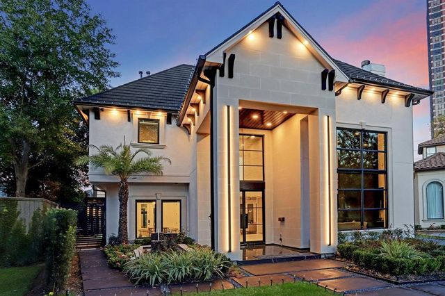 5158 Huckleberry Circle, Houston, TX 77056