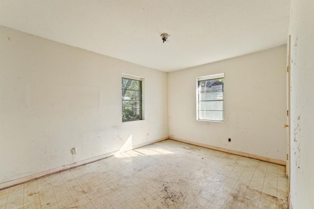 9409 Kentshire Drive, Houston, TX 77078