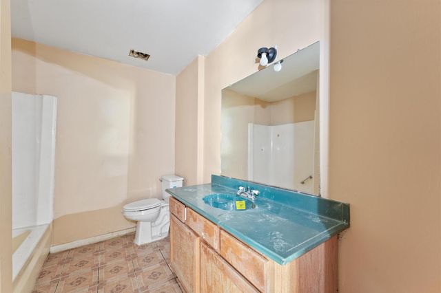 9409 Kentshire Drive, Houston, TX 77078