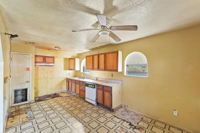 9409 Kentshire Drive, Houston, TX 77078