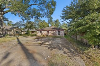 9409 Kentshire Drive, Houston, TX 77078