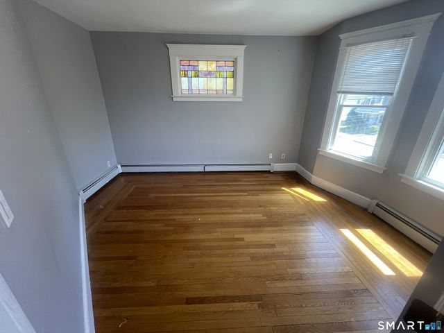 89 Beacon Street 2nd Floor, Hamden, CT 06514