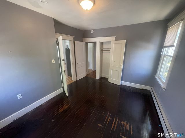 89 Beacon Street 2nd Floor, Hamden, CT 06514