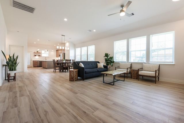 2303 Cunningham Drive, Pearland, TX 77581