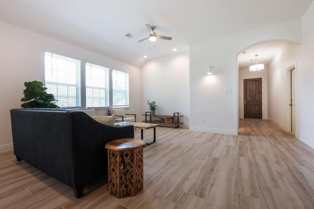 2303 Cunningham Drive, Pearland, TX 77581