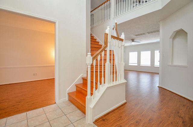 14811 Winterfair Drive, Houston, TX 77082