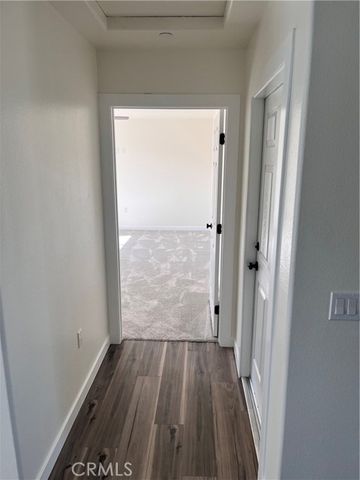 21305 Wren Street, Apple Valley, CA 92308