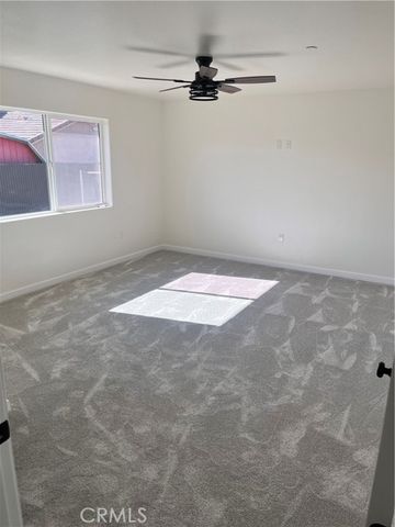 21305 Wren Street, Apple Valley, CA 92308