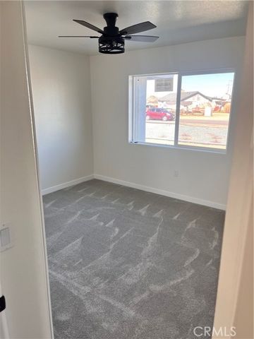 21305 Wren Street, Apple Valley, CA 92308