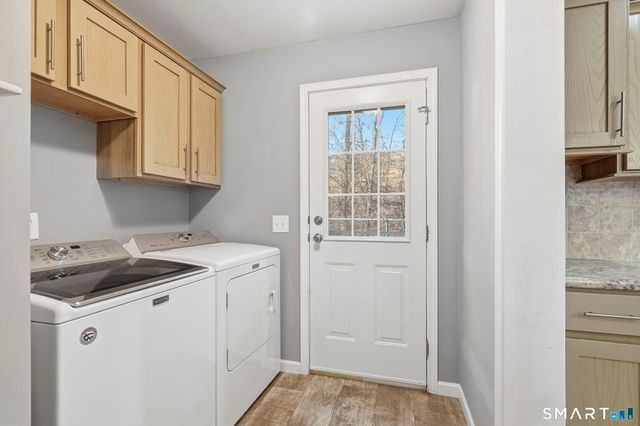 2 Greenlawn Drive, Danbury, CT 06810