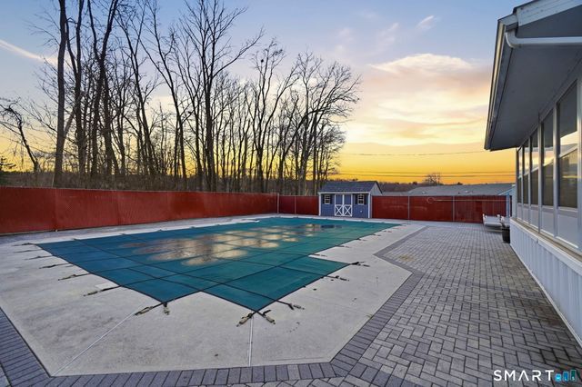 2 Greenlawn Drive, Danbury, CT 06810