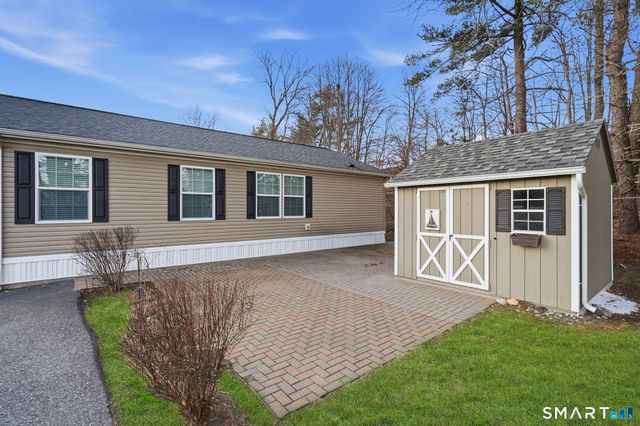 2 Greenlawn Drive, Danbury, CT 06810