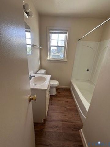 1109-1111 Jett Ave, Colonial Heights, VA 23834