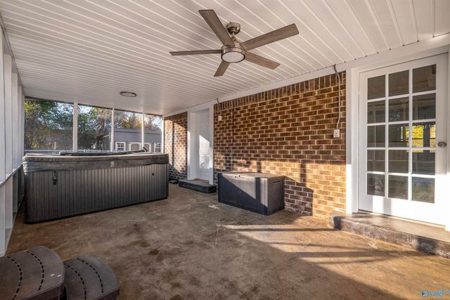 1107 Dale Drive, Glencoe, AL 35905