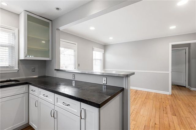 5925 Catalina Street, Fairway, KS 66205