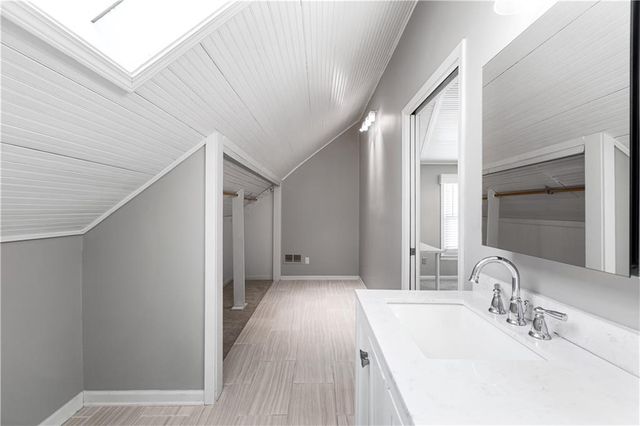 5925 Catalina Street, Fairway, KS 66205