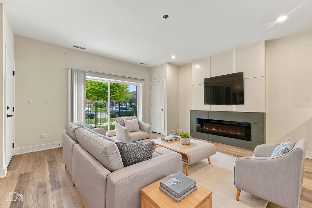 4607 S Prairie Avenue 1, Chicago, IL 60653 — photo 4