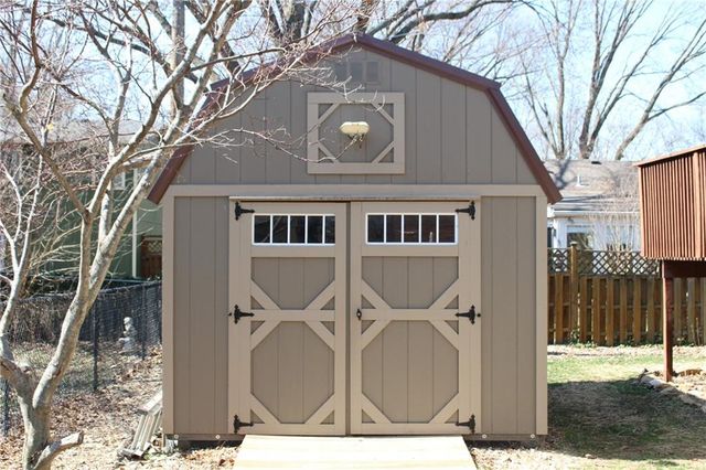 503 Abilene Street, Lawrence, KS 66049