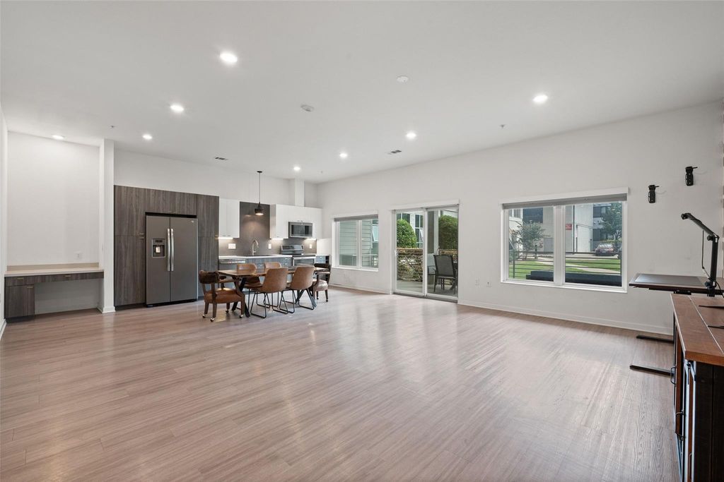 4361 S Congress Ave 111, Austin, TX 78745