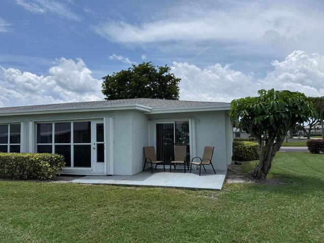 2521 Pansey Lane 7-a, Delray Beach, FL 33445