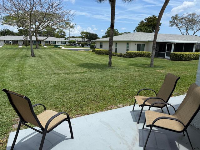 2521 Pansey Lane 7-a, Delray Beach, FL 33445