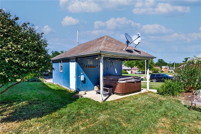 203 Hager Street, Hubbard, OH 44425