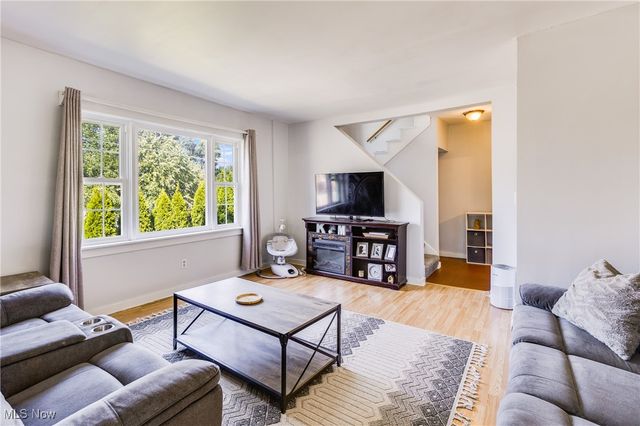 203 Hager Street, Hubbard, OH 44425