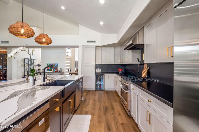 5406 E CHARLESTON Avenue, Scottsdale, AZ 85254