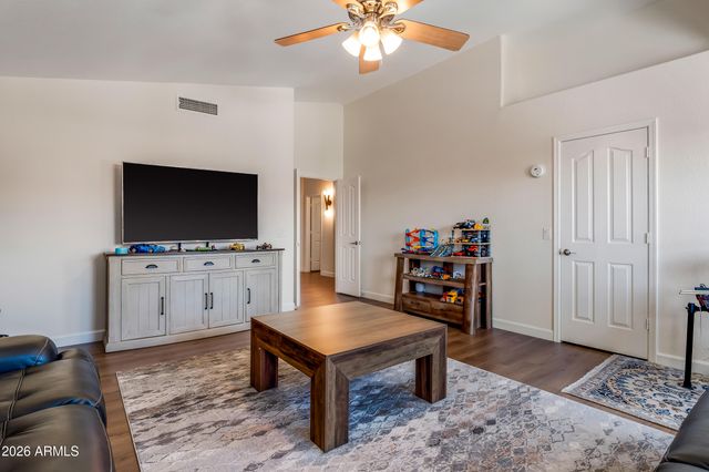 5406 E CHARLESTON Avenue, Scottsdale, AZ 85254