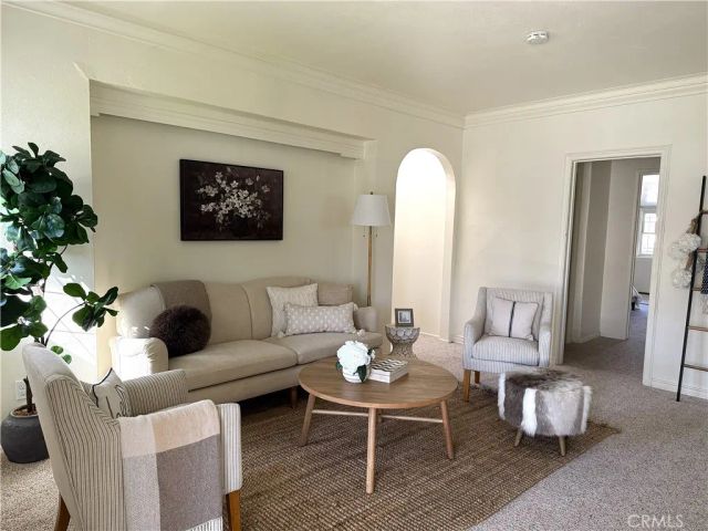 4202 Locust, Long Beach, CA 90807