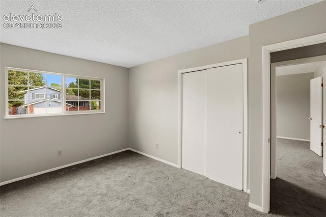 5427 Saddle Horn Avenue, Colorado Springs, CO 80915