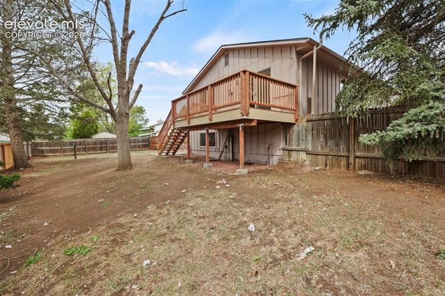 5427 Saddle Horn Avenue, Colorado Springs, CO 80915