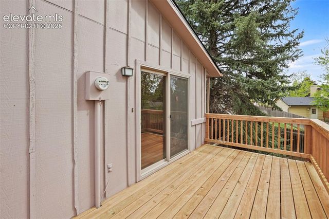 5427 Saddle Horn Avenue, Colorado Springs, CO 80915