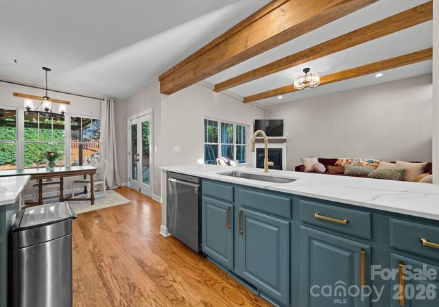 18047 Northport Drive, Cornelius, NC 28031