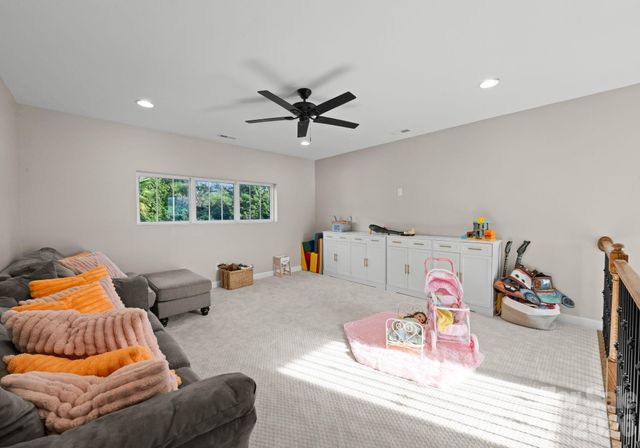 18047 Northport Drive, Cornelius, NC 28031