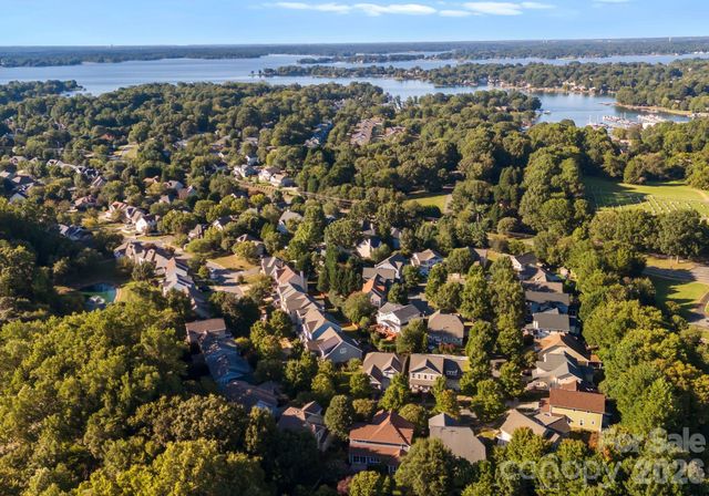 18047 Northport Drive, Cornelius, NC 28031