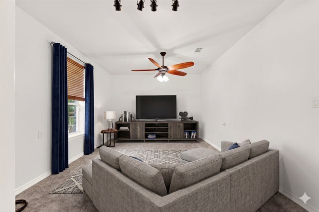 6413 Shoreline Drive, Little Elm, TX 75068