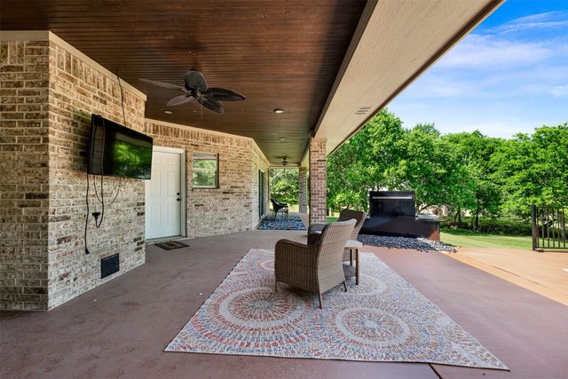 6413 Shoreline Drive, Little Elm, TX 75068