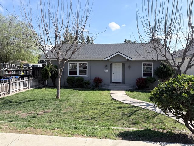 714 N G Street, Porterville, CA 93257