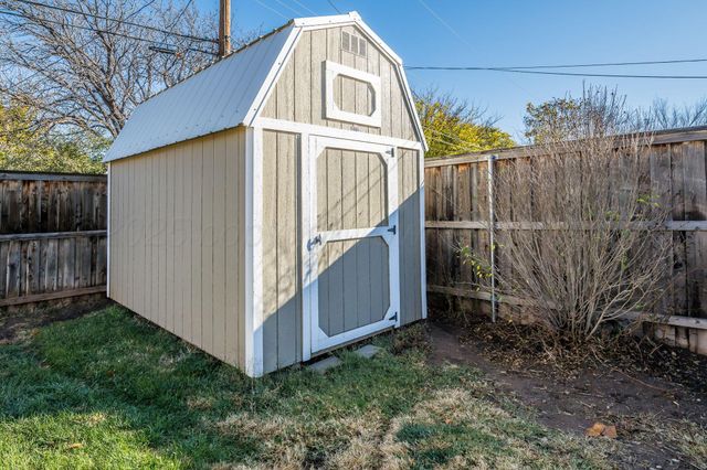 7716 CANODE Drive, Amarillo, TX 79121