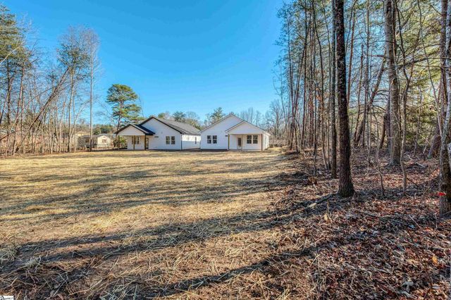 12 Pine Drive, Taylors, SC 29687