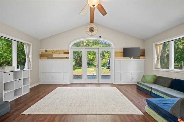 1523 Balmoral Lane, Niles, MI 49120